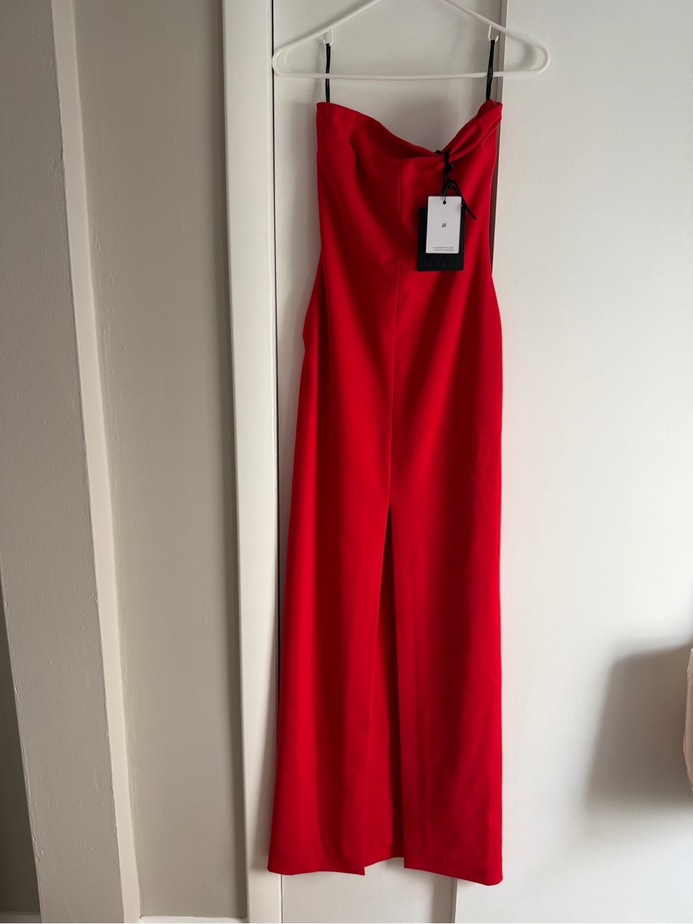 NWT Solace London Bysha Maxi Dress Ruby Red Strapless Size 4 - Picture 3 of 7